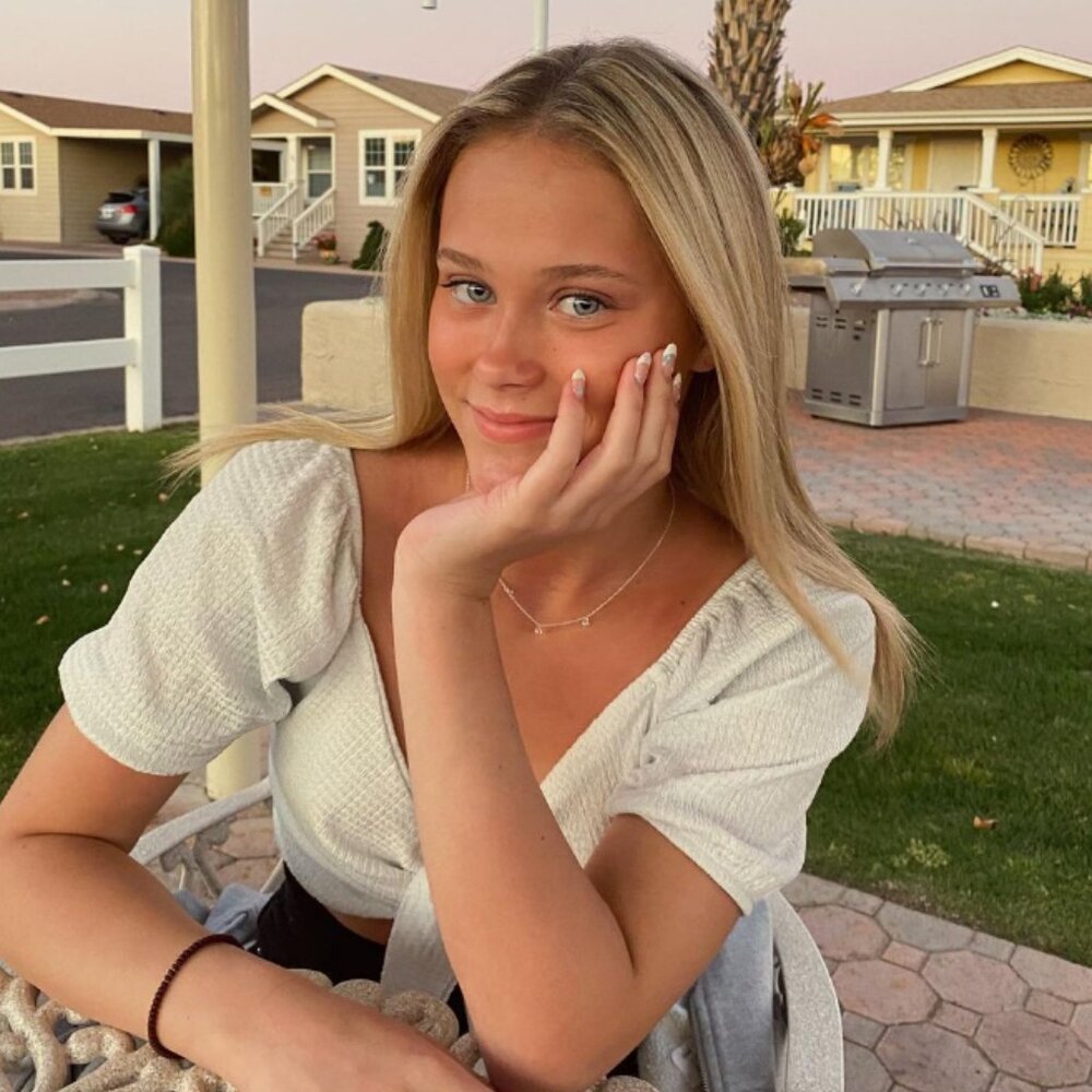 Meet your Posher, Kelsey